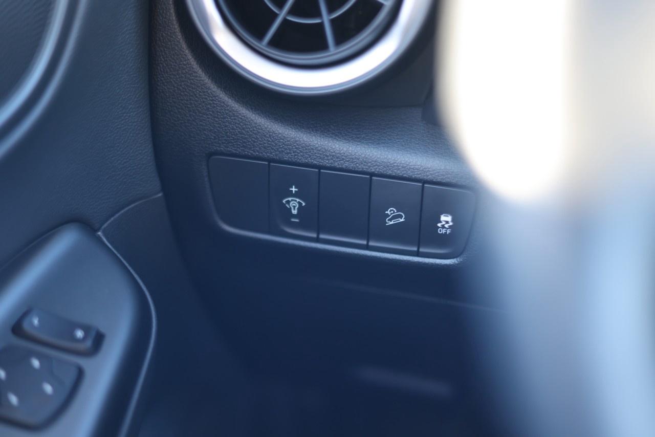 2023 Hyundai KONA 2.0L Preferred AWD w/Sun & Leather Package Photo