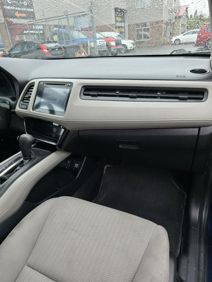 2016 Honda HR-V LX - Photo #7