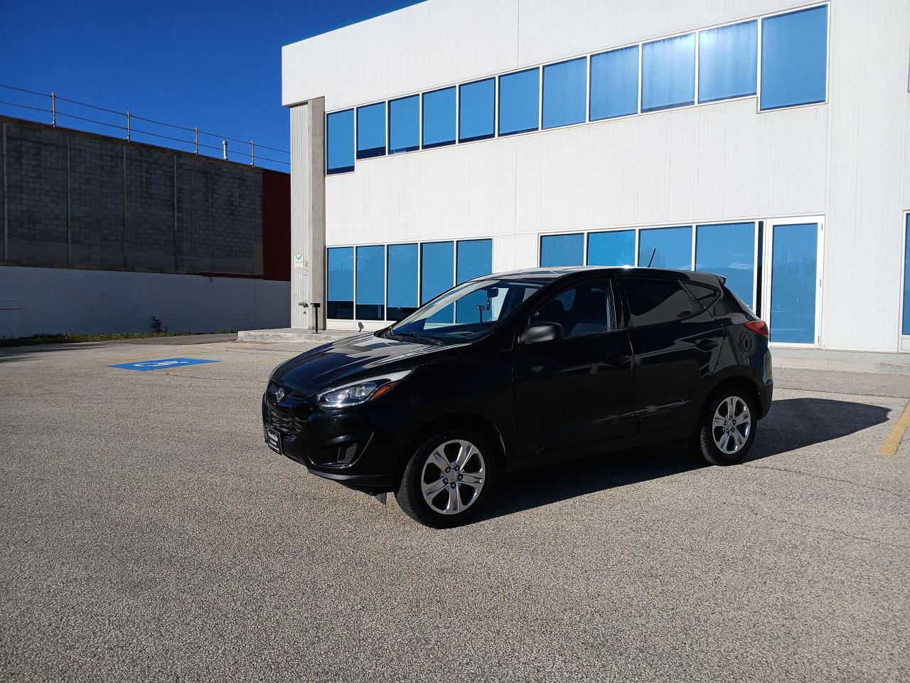 2015 Hyundai Tucson GL - Photo #3