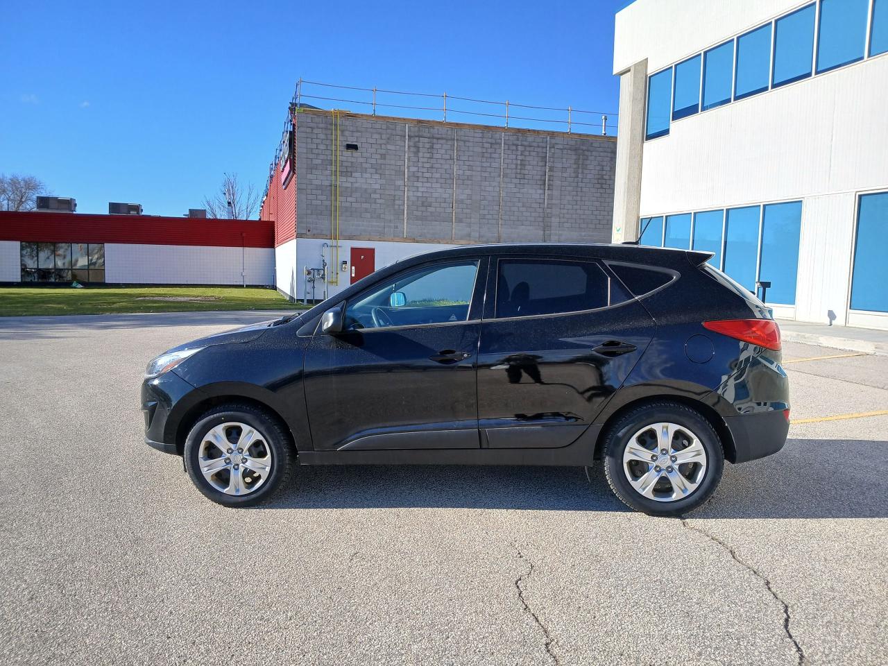 2015 Hyundai Tucson GL - Photo #4