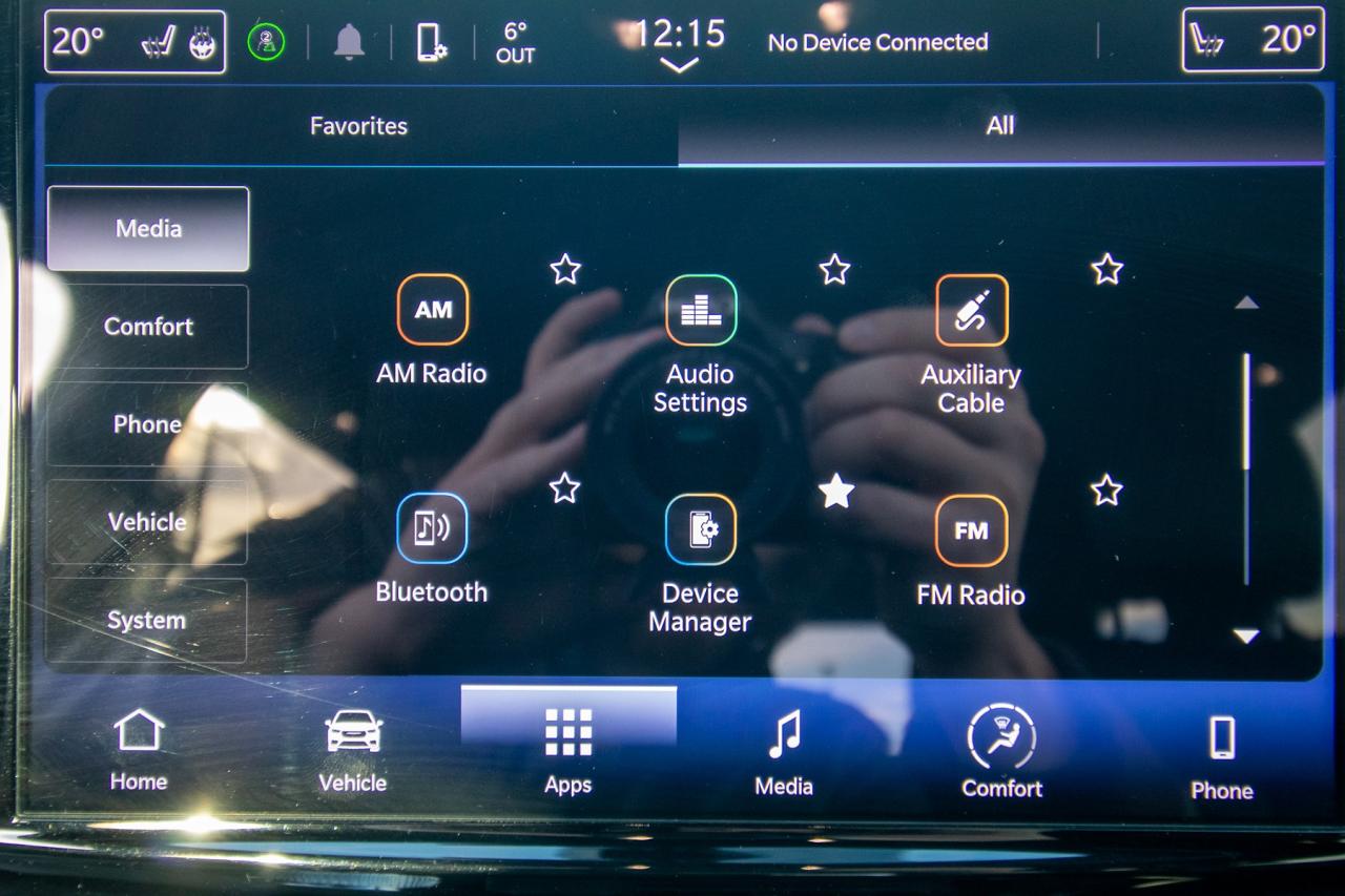 2023 Chrysler Pacifica Touring L Photo5