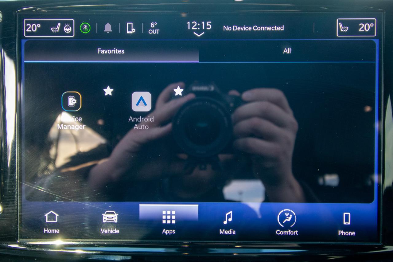 2023 Chrysler Pacifica Touring L Photo5