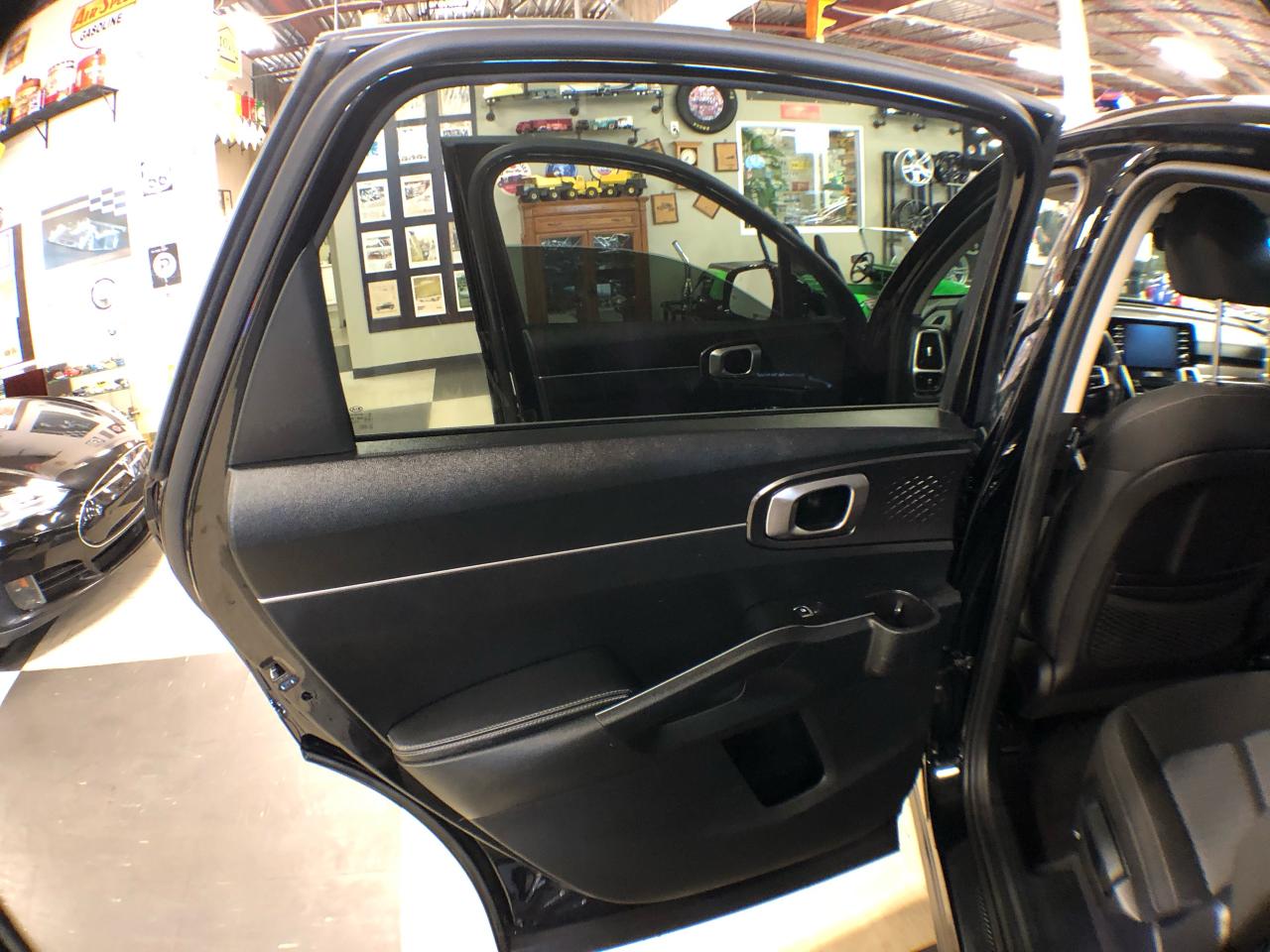 2021 Kia Sorento LX PREMIUM 7 PASS CARPLAY B/SPOT L/ASSIST CAMERA Photo