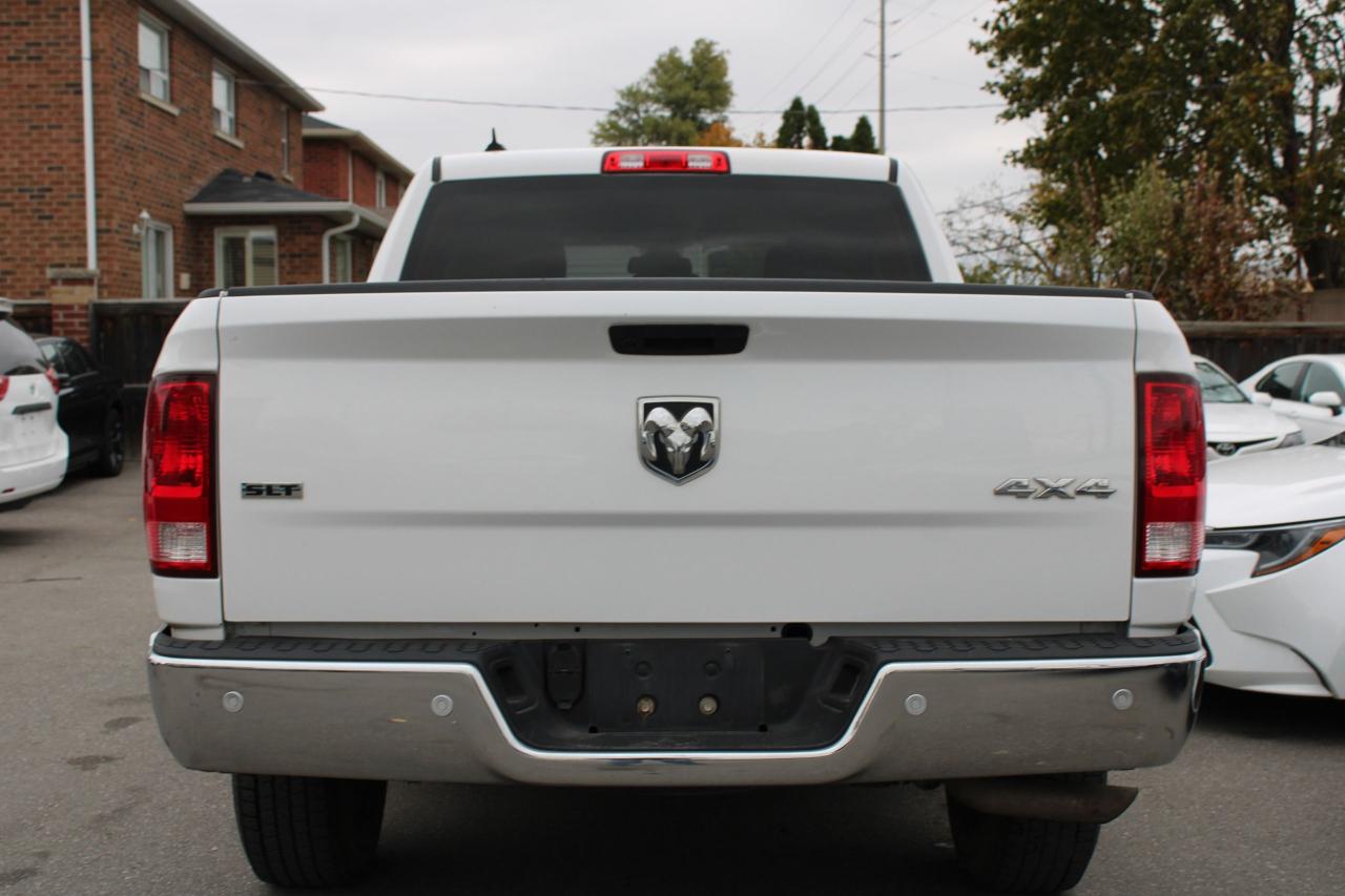 2022 RAM 1500 Classic 4x4 Crew Cab 5'7" Box - Photo #6