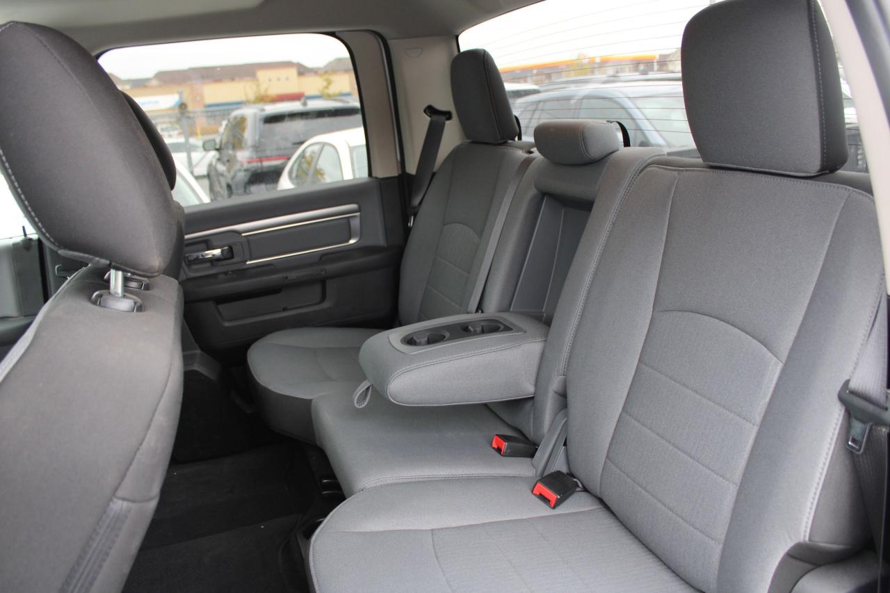 2022 RAM 1500 Classic 4x4 Crew Cab 5'7" Box - Photo #16