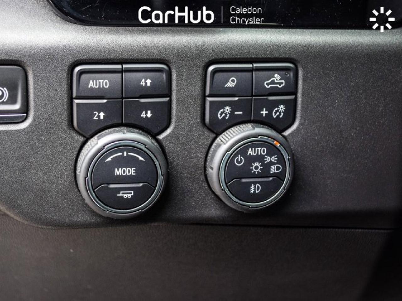 2023 Chevrolet Silverado 1500 High Country 4WD Crew Cab 147" 6.2L Leather Multi Pro Tailgate Sunroof Photo