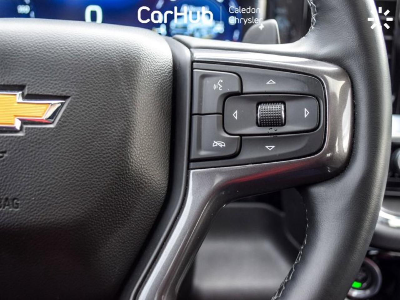 2023 Chevrolet Silverado 1500 High Country 4WD Crew Cab 147" 6.2L Leather Multi Pro Tailgate Sunroof Photo