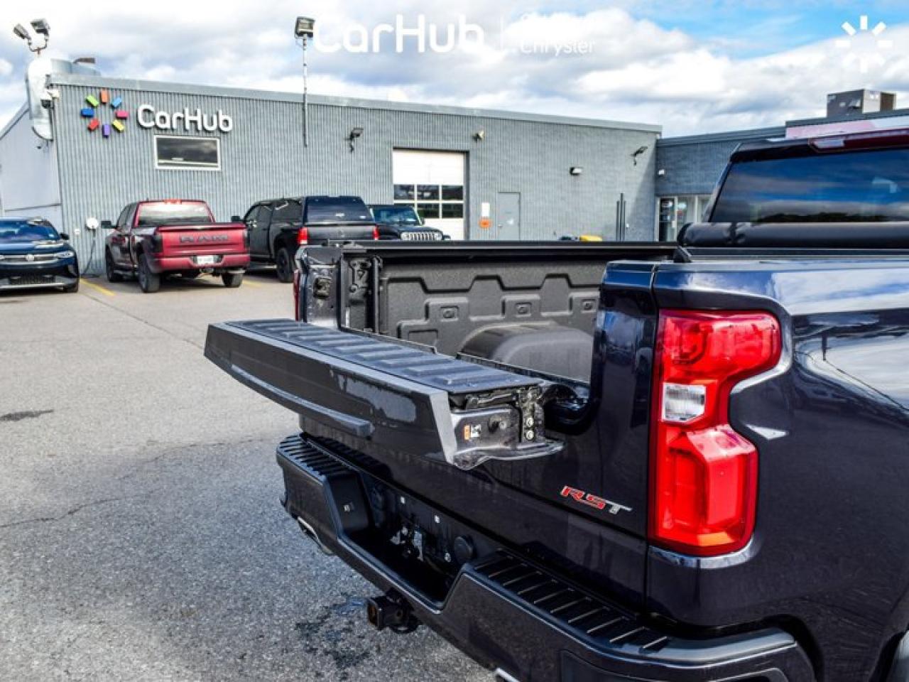 2024 Chevrolet Silverado 1500 RST 4WD Crew Cab 157" 5.3L 13.4"Display MultiPro Tailgate Photo