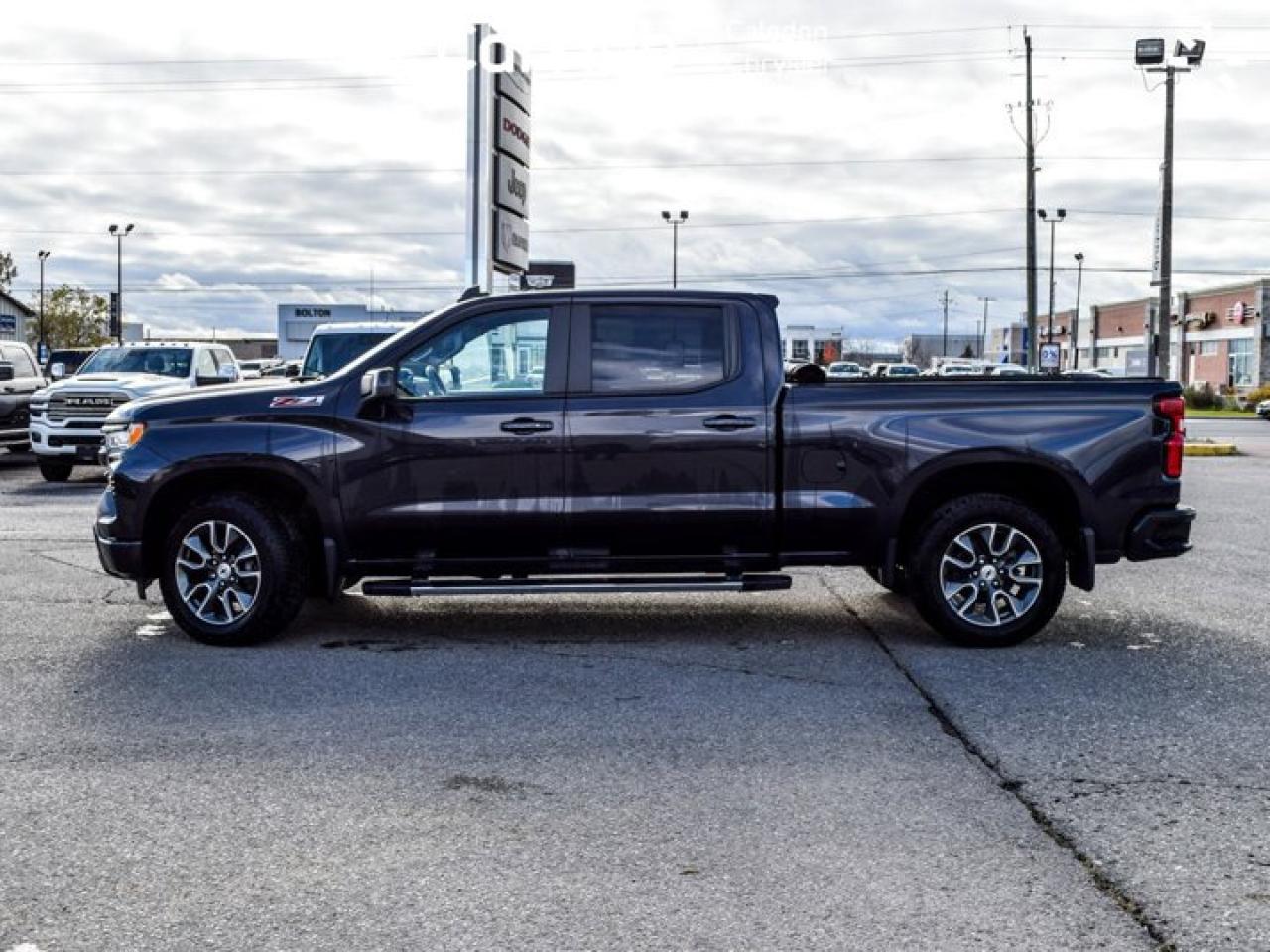2024 Chevrolet Silverado 1500 RST 4WD Crew Cab 157" 5.3L 13.4"Display MultiPro Tailgate Photo