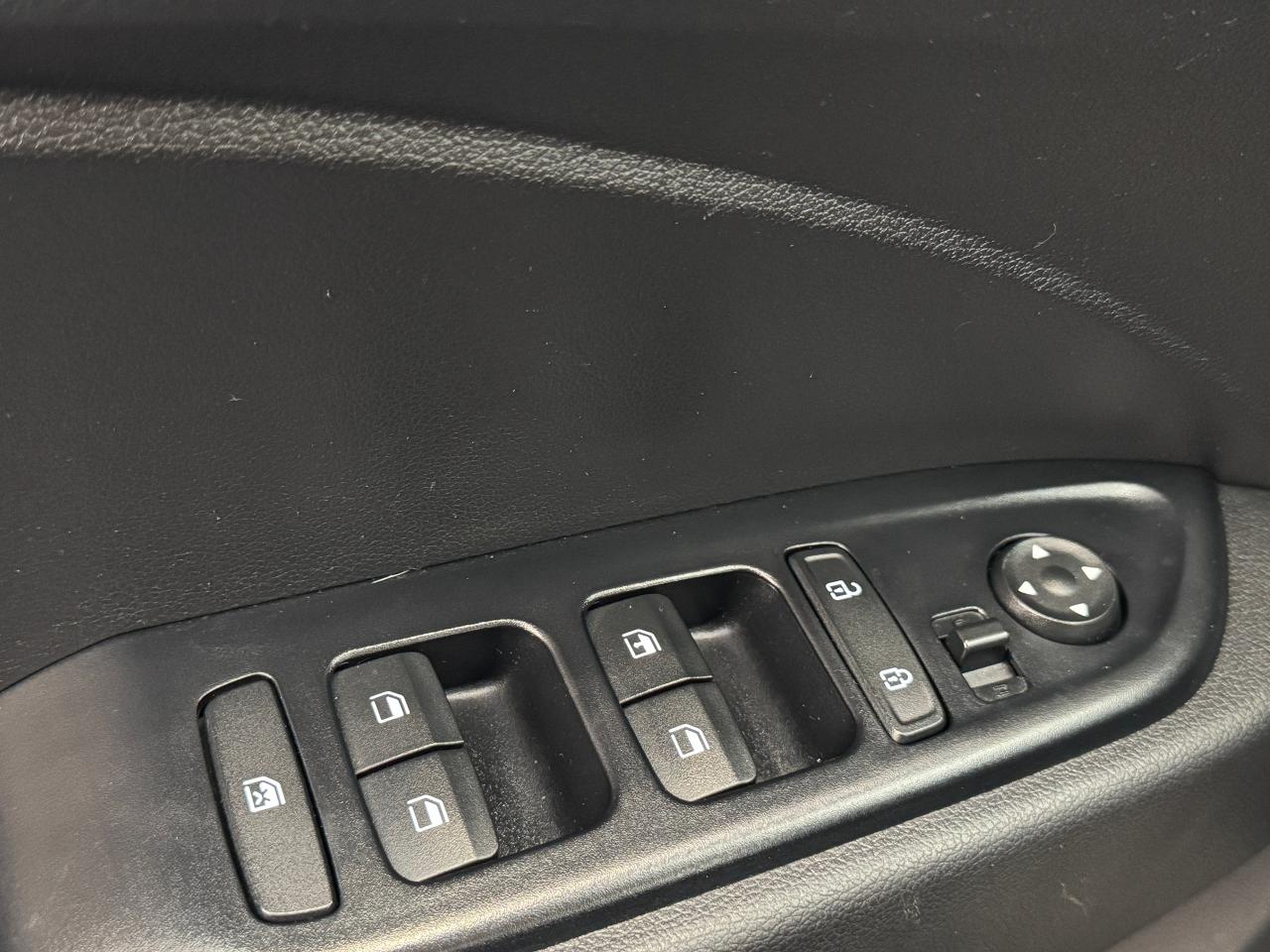 2021 Hyundai Venue Preferred+LaneKeep+Remote Start+CLEAN CARFAX Photo107