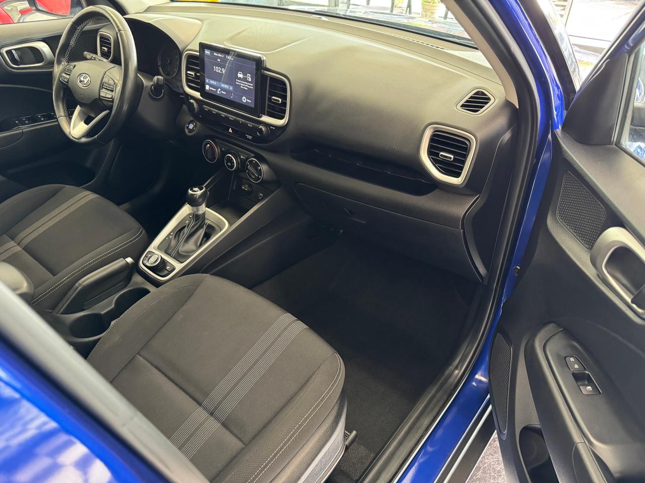 2021 Hyundai Venue Preferred+LaneKeep+Remote Start+CLEAN CARFAX Photo22