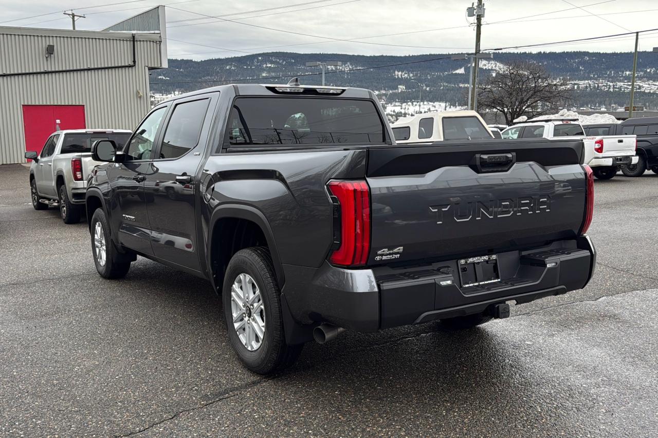 2026 Toyota Tundra CrewMax SR SR5 Photo