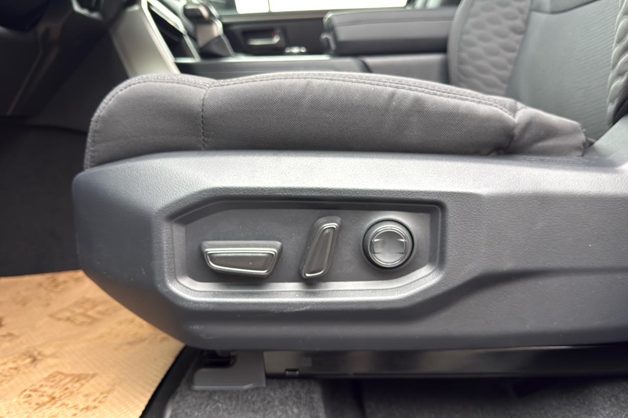 2026 Toyota Tundra CrewMax SR SR5 Photo