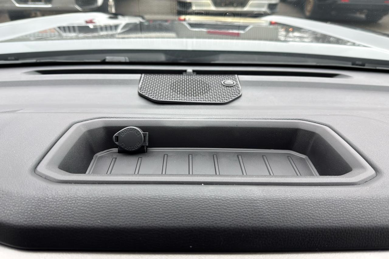 2026 Toyota Tundra CrewMax SR SR5 Photo