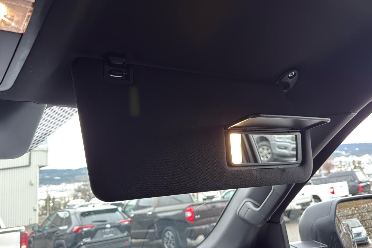 2026 Toyota Tundra CrewMax SR SR5 Photo