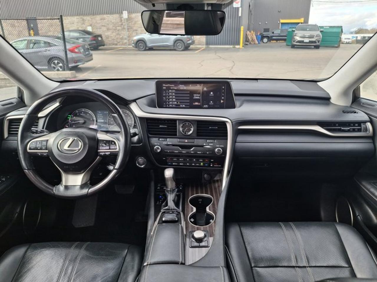 2017 Lexus RX 350 Leather | Sunroof | Navigation | Heated + Cooled Seats | and More ! Photo