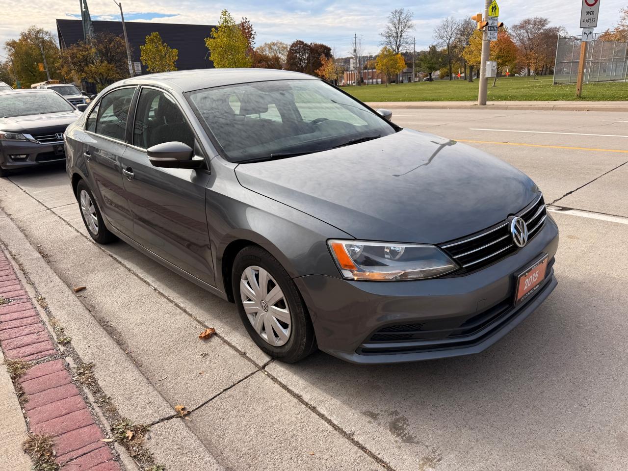 2015 Volkswagen Jetta 4DR 1.8 TSI AUTO COMFORTLINE Photo4