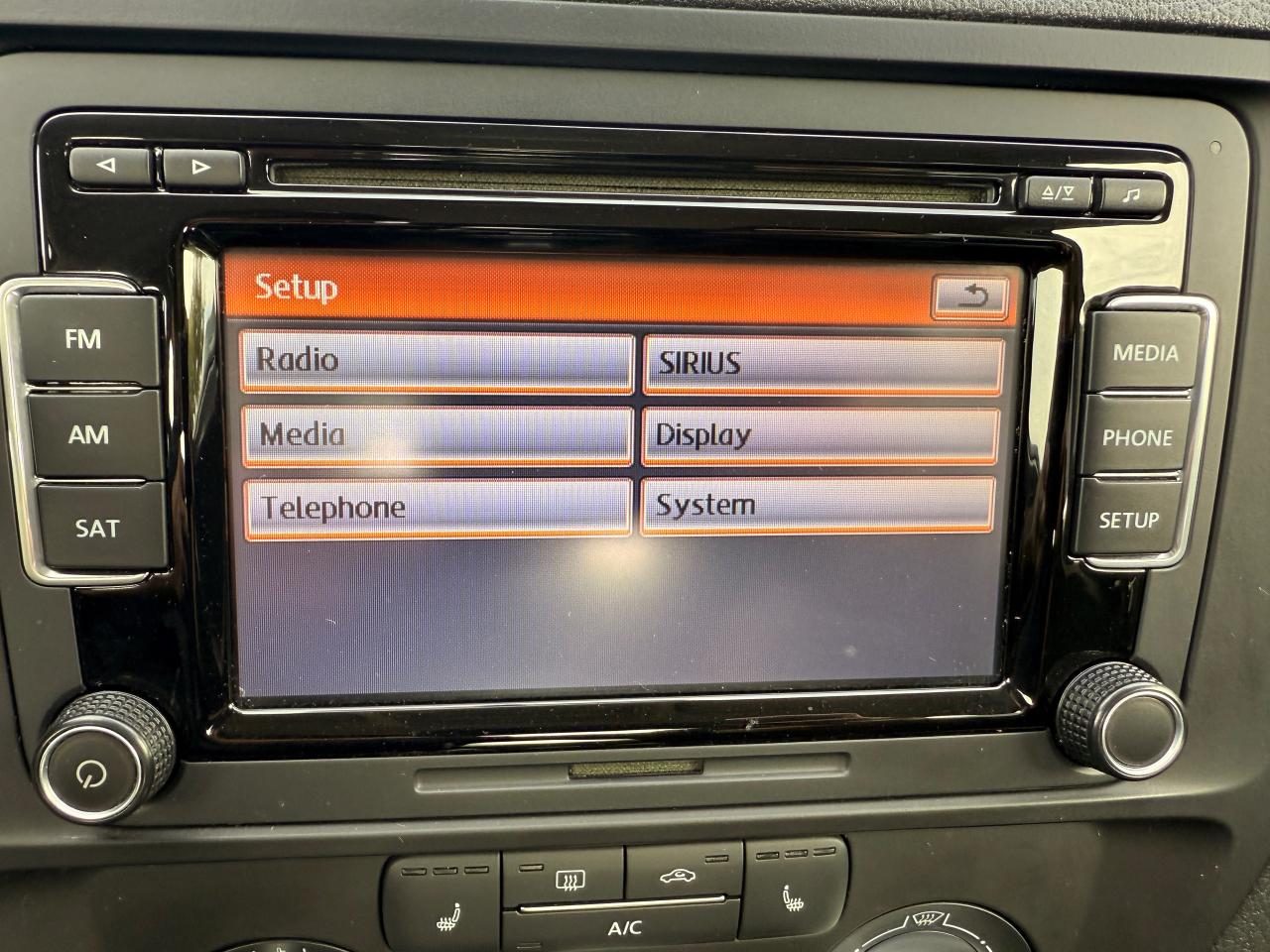 2015 Volkswagen Jetta 4DR 1.8 TSI AUTO COMFORTLINE - Photo #28