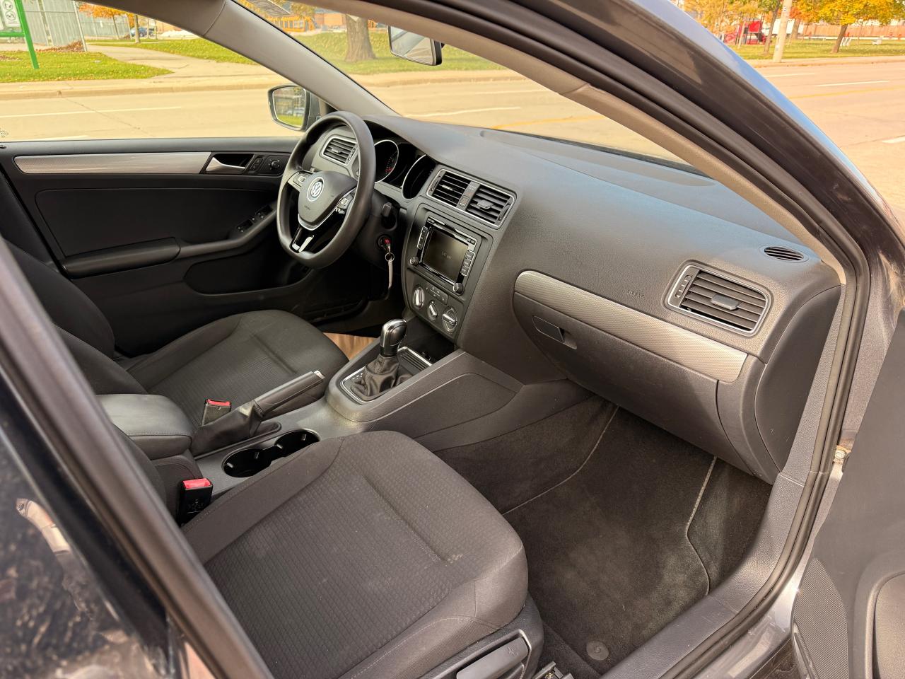 2015 Volkswagen Jetta 4DR 1.8 TSI AUTO COMFORTLINE - Photo #22