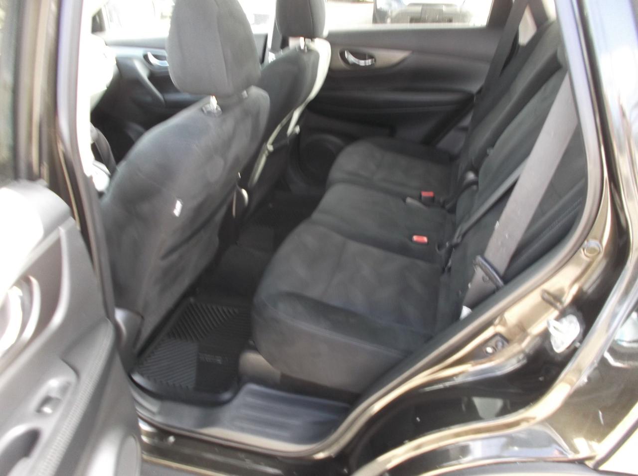 2015 Nissan Rogue AWD S - Photo #7