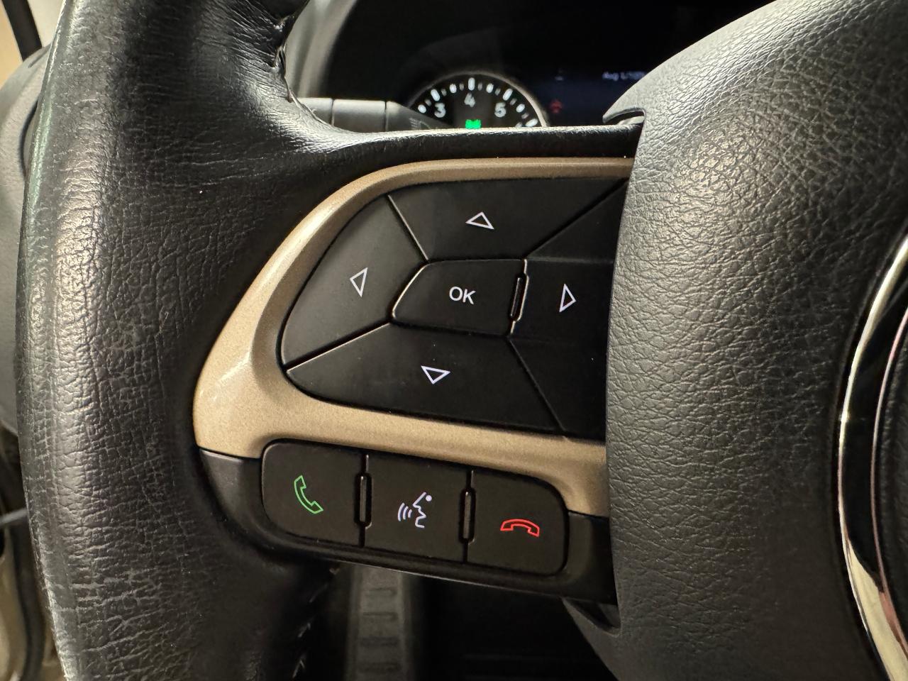 2017 Jeep Renegade 4WD 4dr Deserthawk+New Tires+Camera+CLEAN CARFAX Photo50