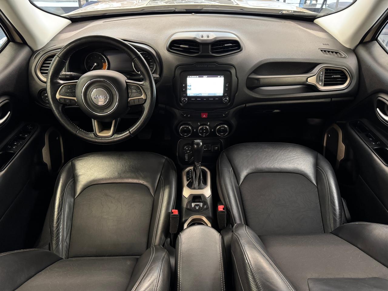 2017 Jeep Renegade 4WD 4dr Deserthawk+New Tires+Camera+CLEAN CARFAX Photo2