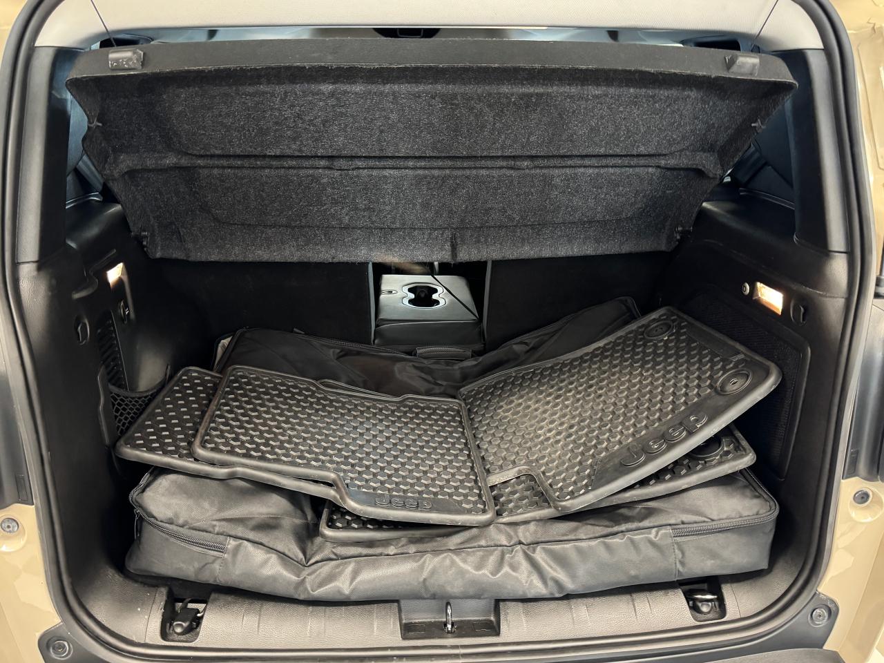 2017 Jeep Renegade 4WD 4dr Deserthawk+New Tires+Camera+CLEAN CARFAX Photo98