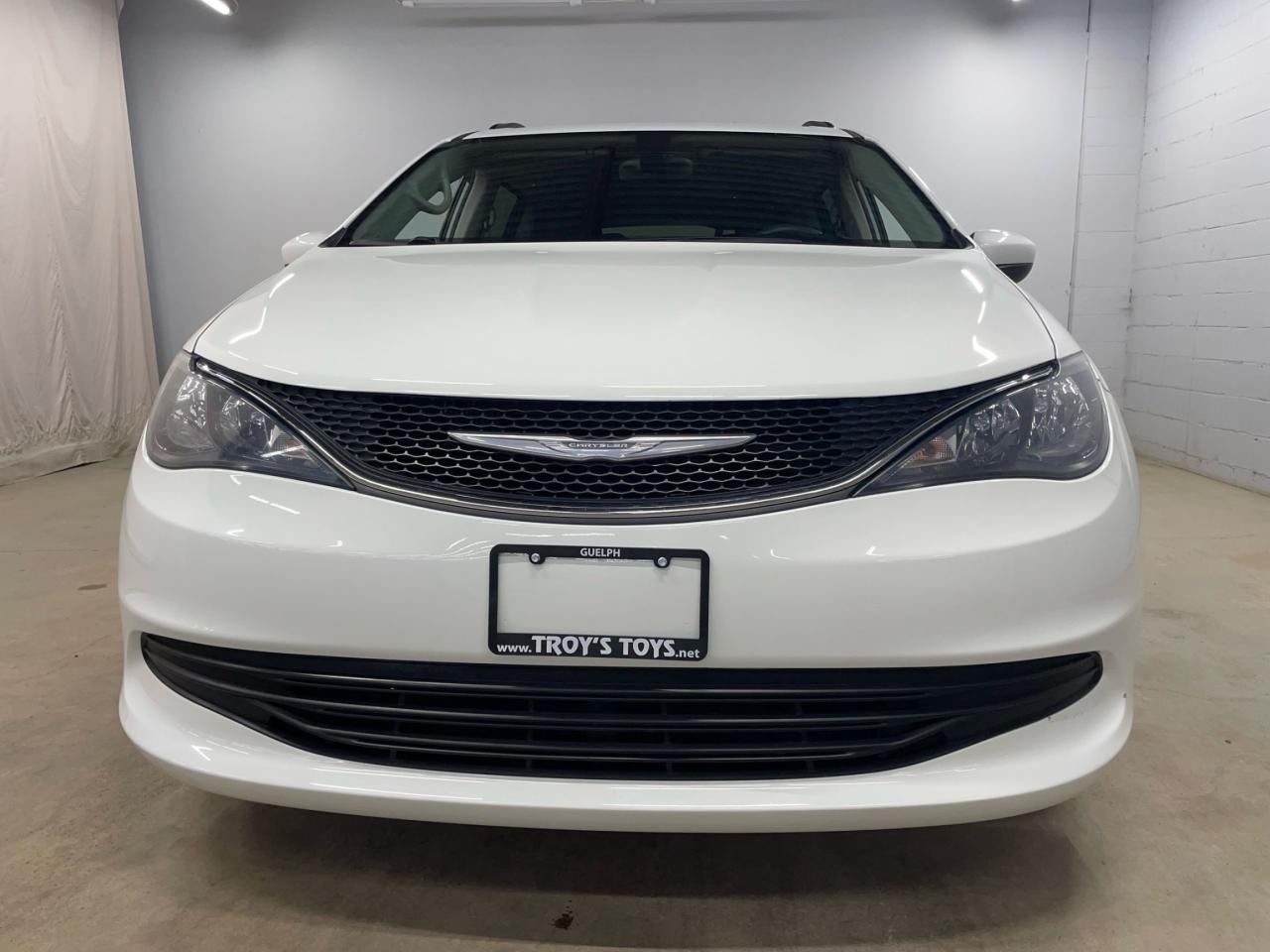 2017 Chrysler Pacifica LX