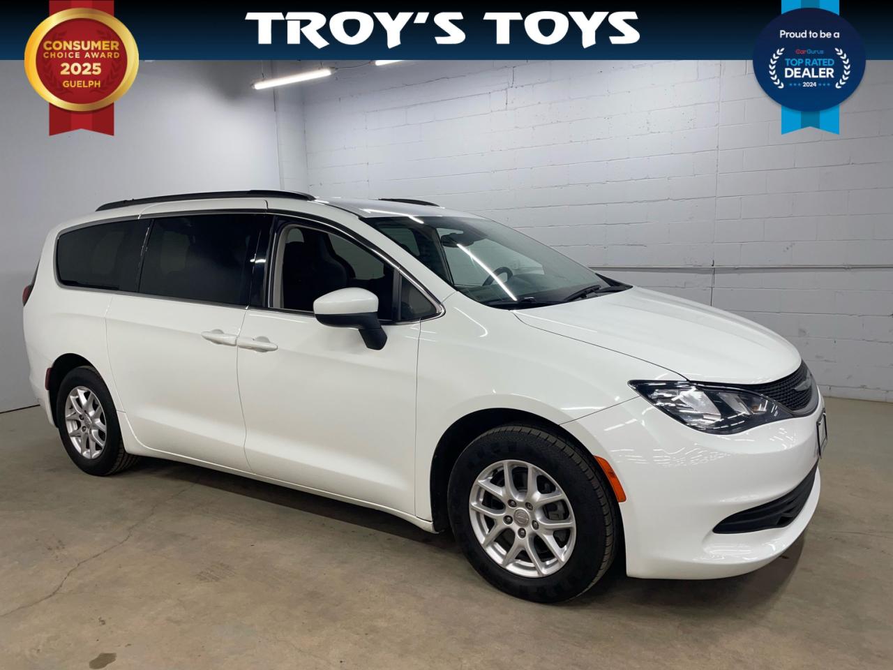 Used 2017 Chrysler Pacifica LX for sale in Kitchener, ON