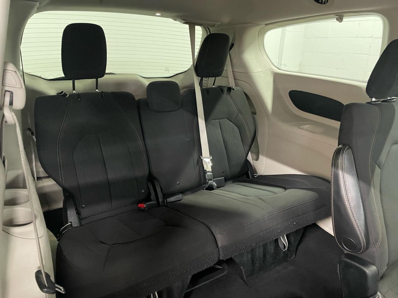 2017 Chrysler Pacifica LX