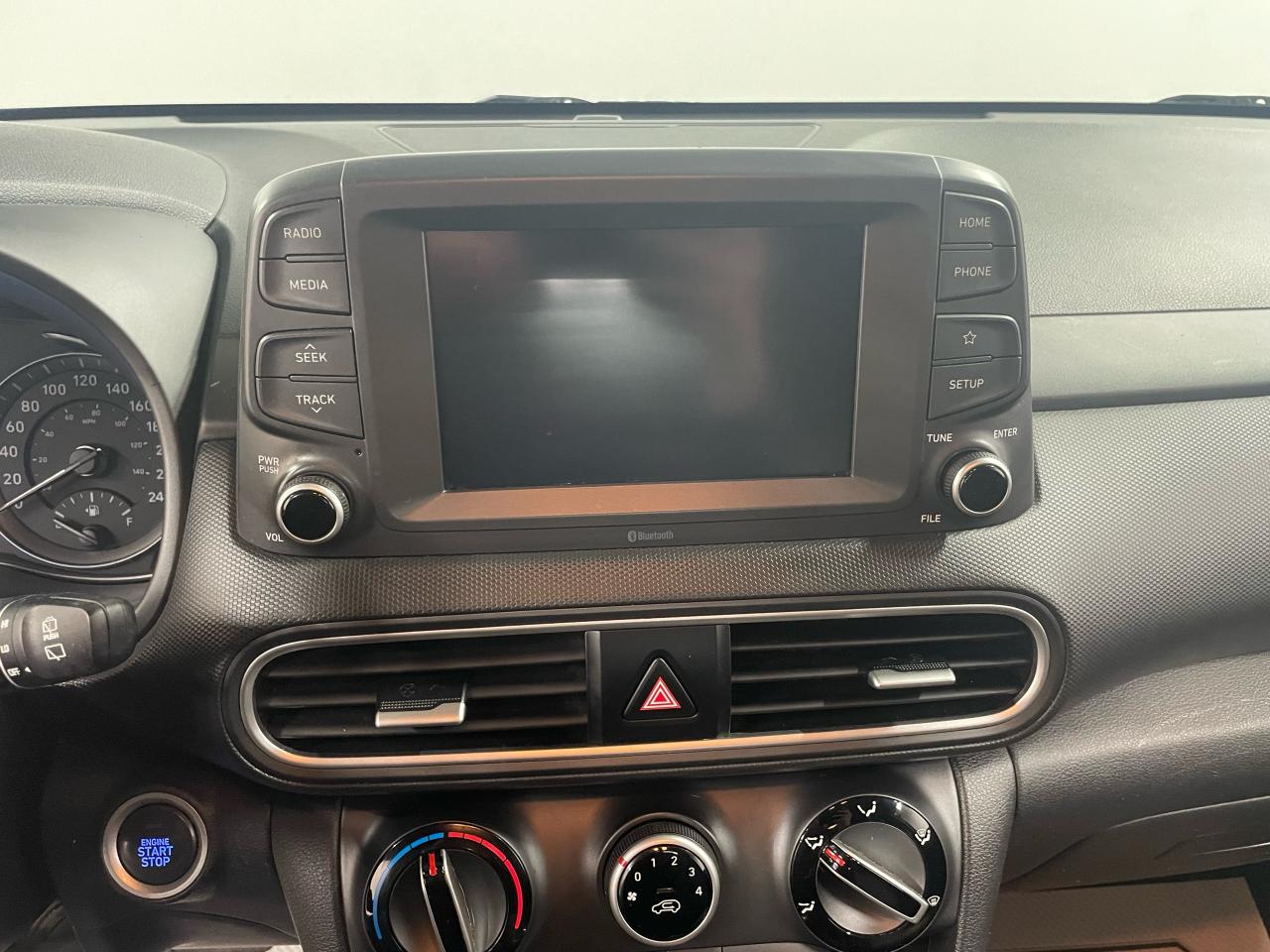 2020 Hyundai KONA 2.0L Preferred FWD | BLIND SPOT MONITORS | Photo