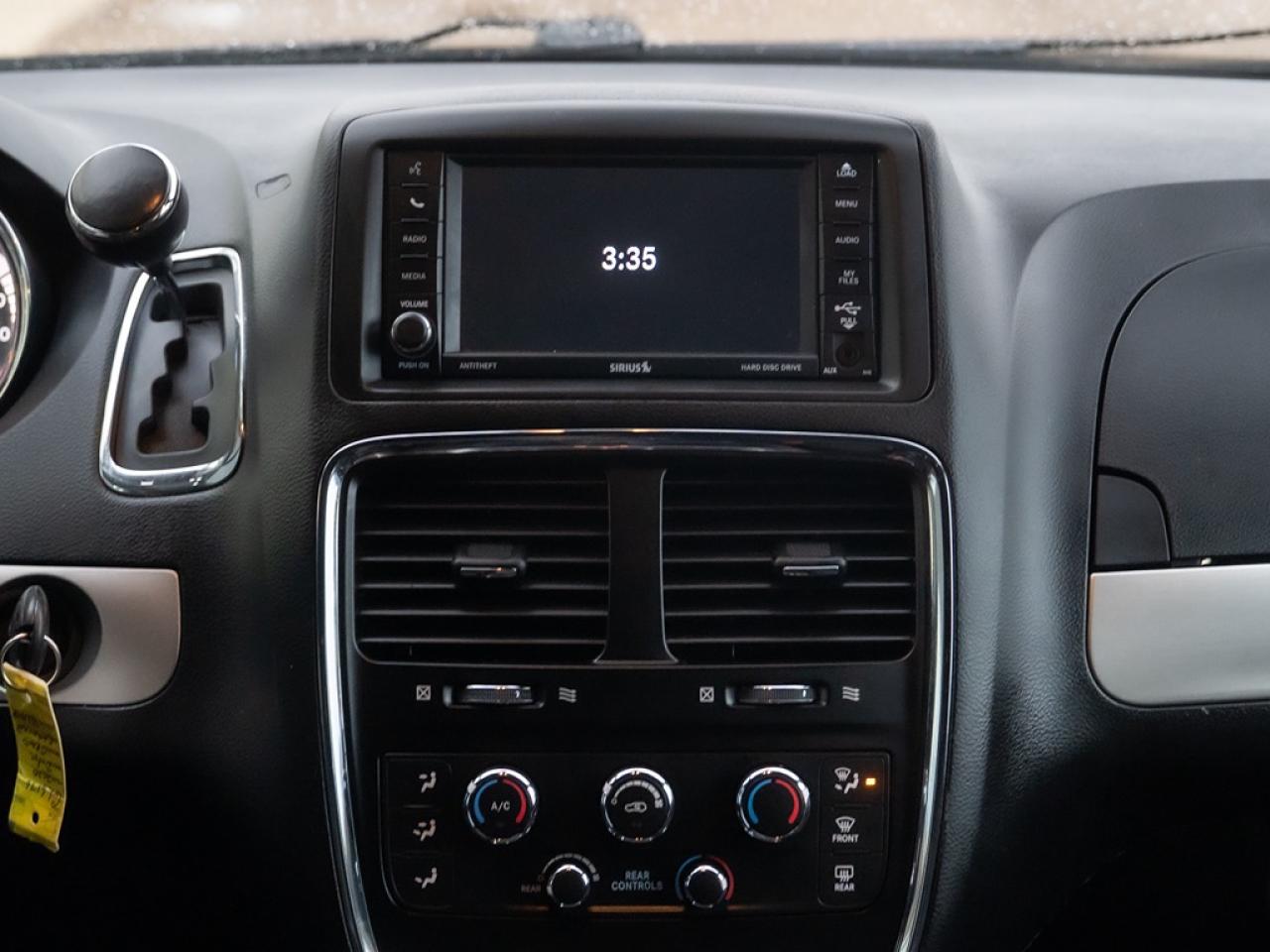 2020 Dodge Grand Caravan SXT Photo8