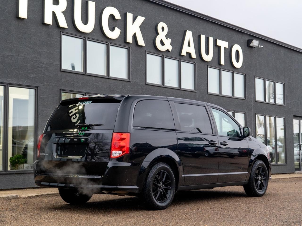 2020 Dodge Grand Caravan SXT Photo5