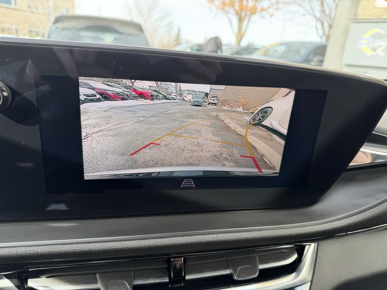 2024 Buick Envista Sport Touring LOW KM! LEATHER, SUNROOF, HTD SEATS! Photo