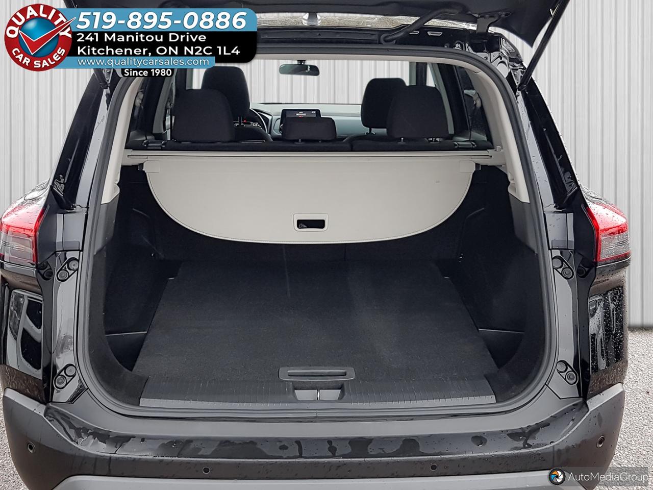 2023 Nissan Rogue S AWD *HEATED SEATS* Photo