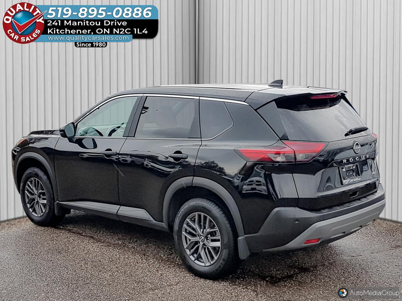 2023 Nissan Rogue S AWD *HEATED SEATS* Photo