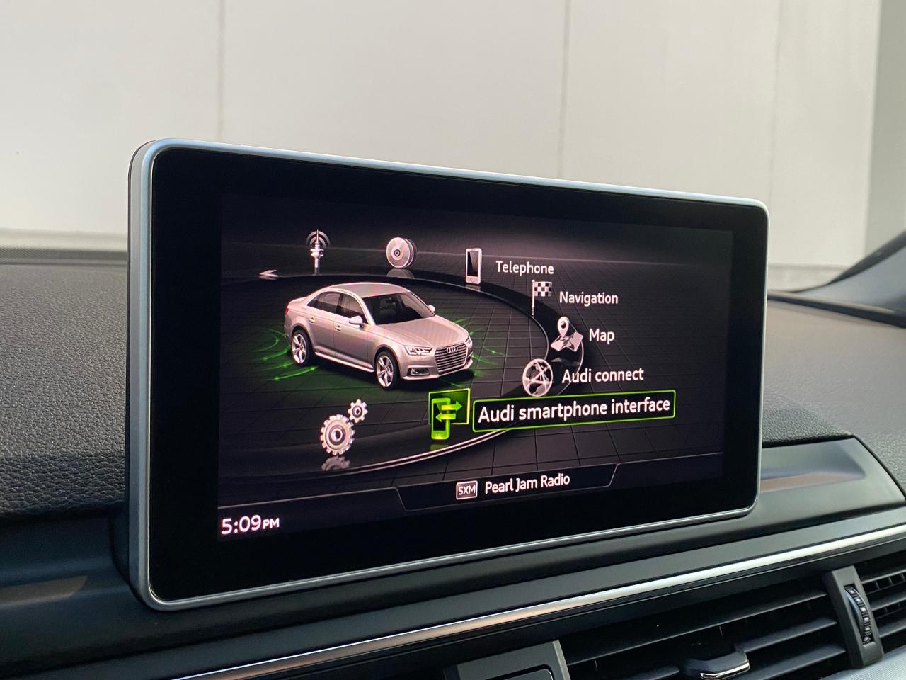 2017 Audi A4 2.0T-QUATTRO-PROGRESSIV-NAV-360 CAMERA - Photo #32