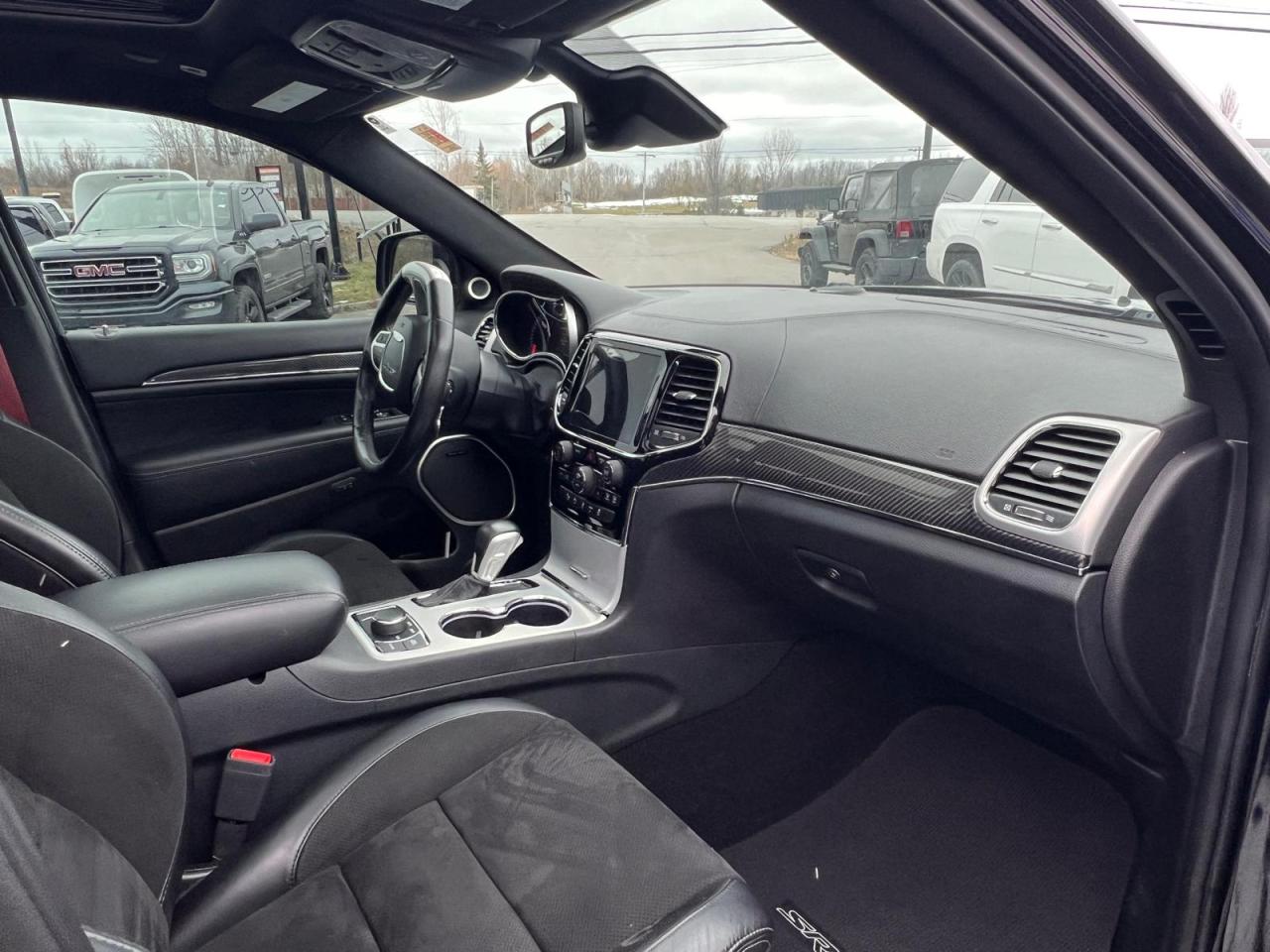2019 Jeep Grand Cherokee SRT Photo