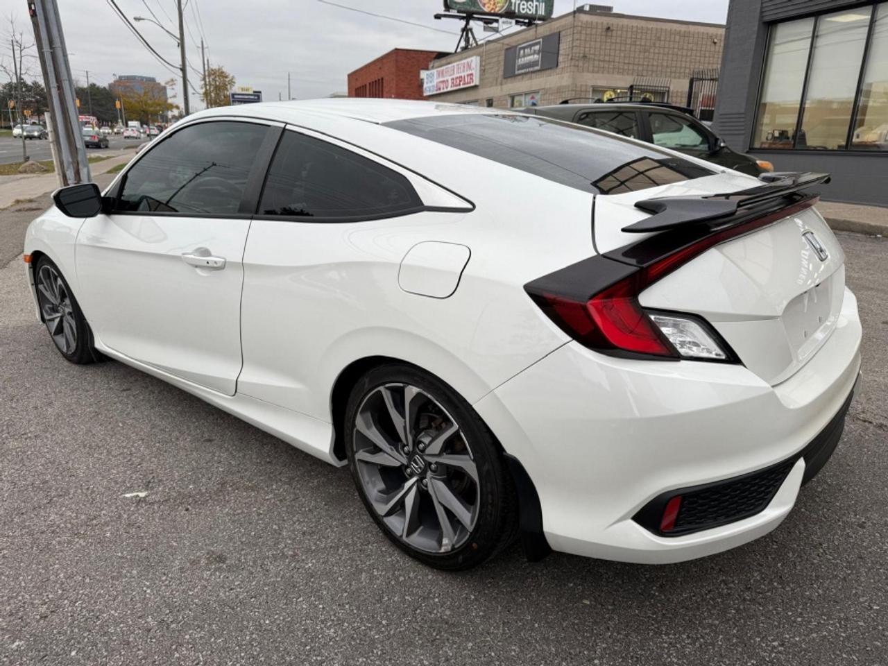 2017 Honda Civic EX-T/ COUPE/ MANUAL/ CLEAN CARFAX/ CARPLAY/ SUNROO - Photo #7