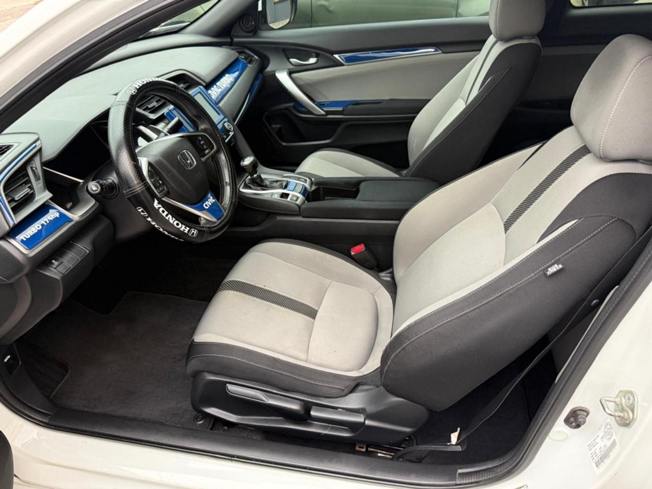 2017 Honda Civic EX-T/ COUPE/ MANUAL/ CLEAN CARFAX/ CARPLAY/ SUNROO - Photo #8