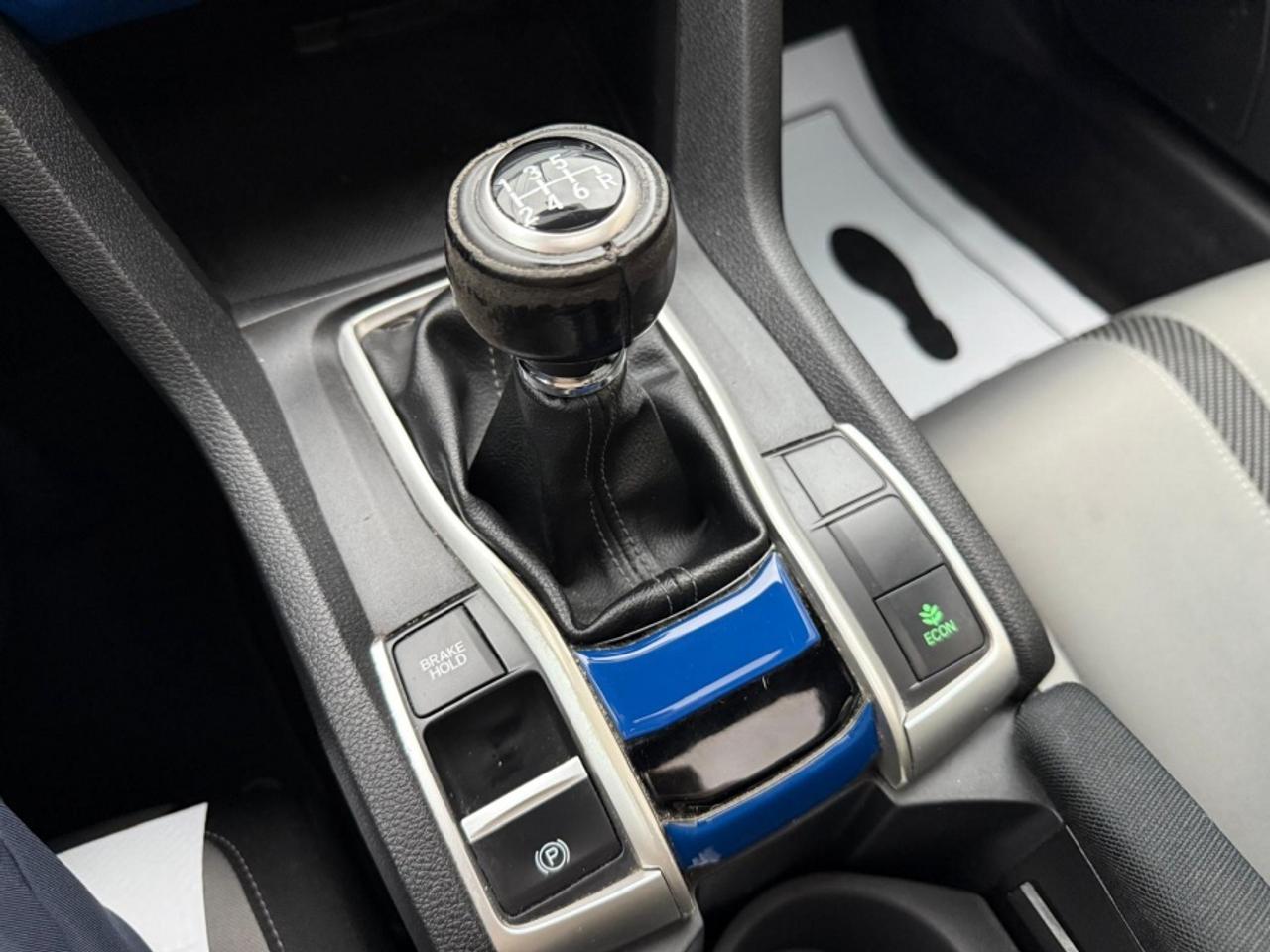 2017 Honda Civic EX-T/ COUPE/ MANUAL/ CLEAN CARFAX/ CARPLAY/ SUNROO - Photo #10