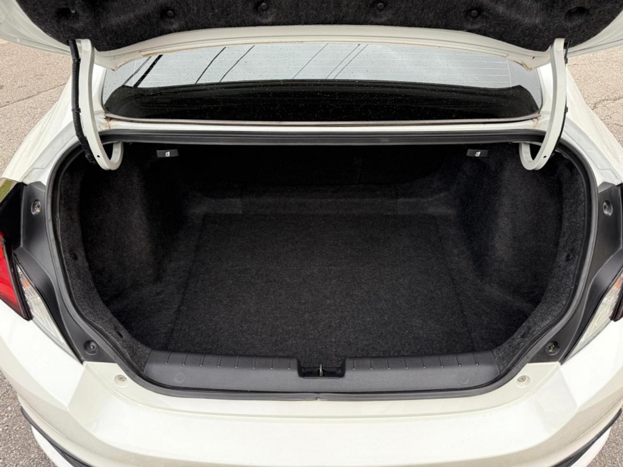 2017 Honda Civic EX-T/ COUPE/ MANUAL/ CLEAN CARFAX/ CARPLAY/ SUNROO - Photo #17