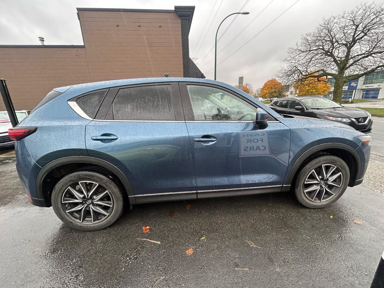 2018 Mazda CX-5 GT - Photo #5