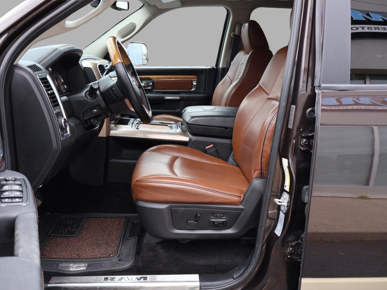 2016 RAM 2500 LONGHORN CREW DIESEL 4WD *1 OWNER*DODGE MAINTAIN* DUEL CAMERA NAV BLUETOOTH LEATHER HEAT/COOL P.SENSORS CRUISE ALLOYS - Photo #14