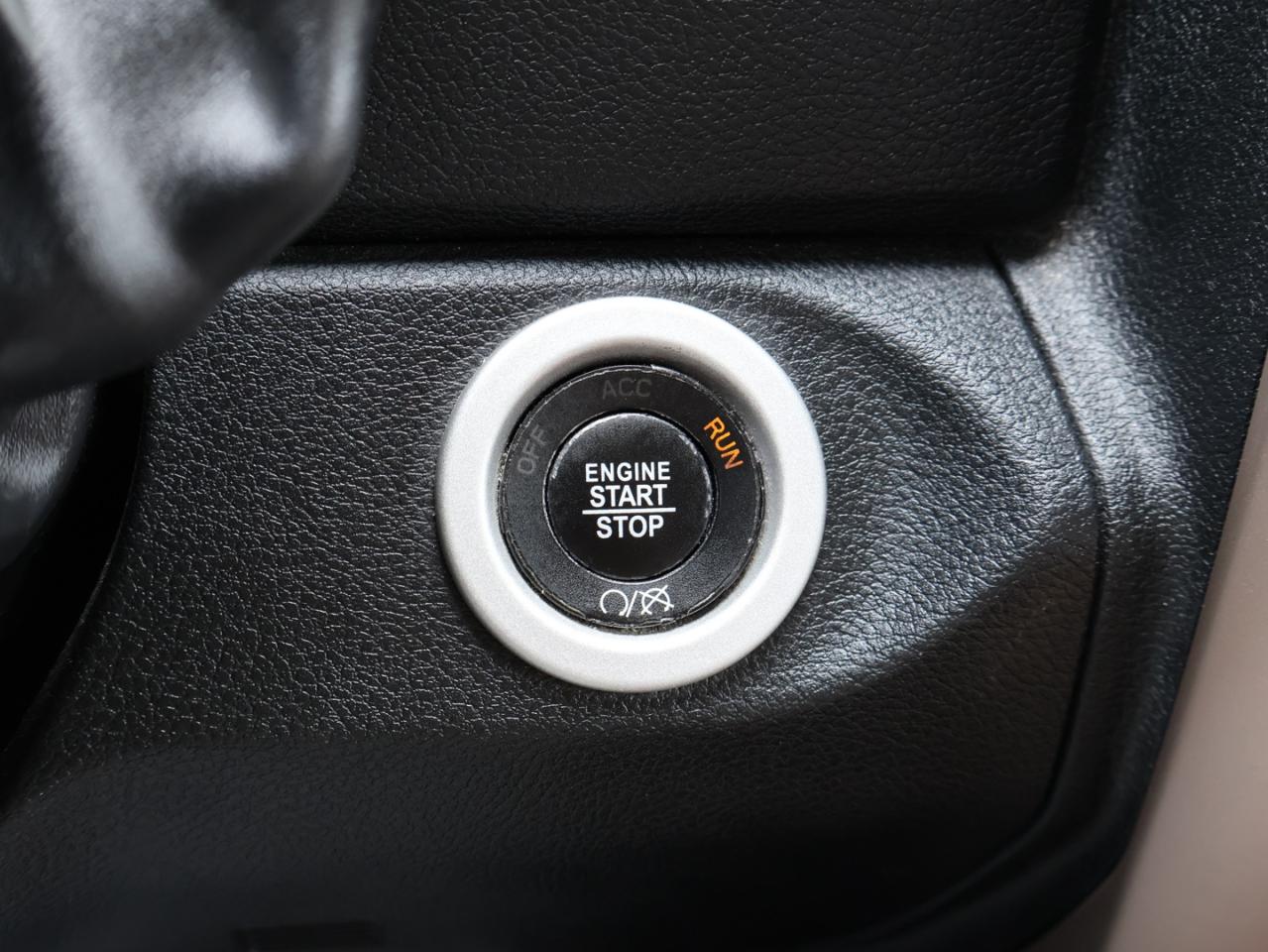 2016 RAM 2500 LONGHORN CREW DIESEL 4WD *1 OWNER*DODGE MAINTAIN* DUEL CAMERA NAV BLUETOOTH LEATHER HEAT/COOL P.SENSORS CRUISE ALLOYS - Photo #29