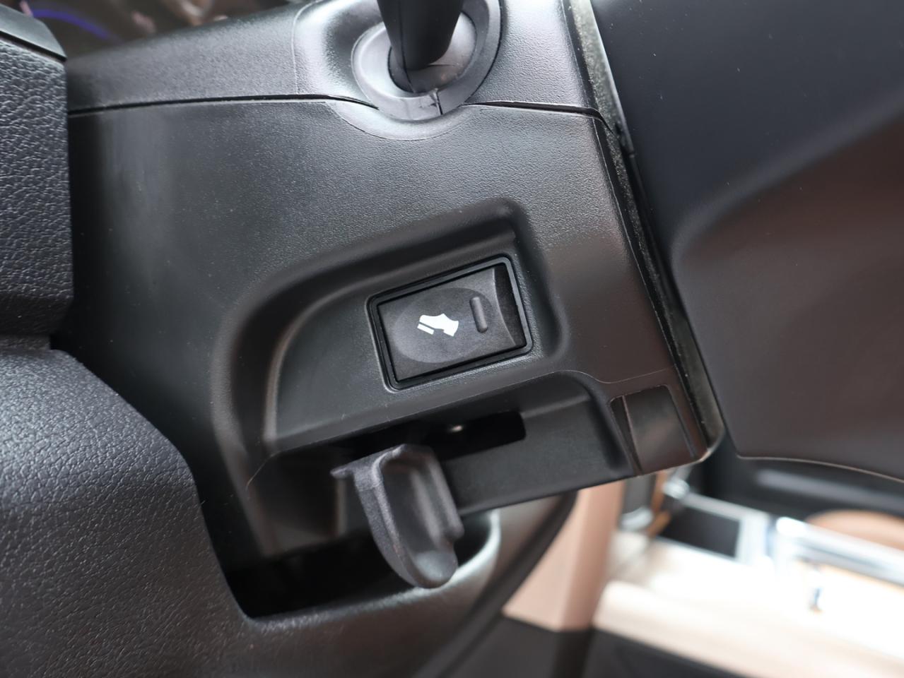 2016 RAM 2500 LONGHORN CREW DIESEL 4WD *1 OWNER*DODGE MAINTAIN* DUEL CAMERA NAV BLUETOOTH LEATHER HEAT/COOL P.SENSORS CRUISE ALLOYS - Photo #36