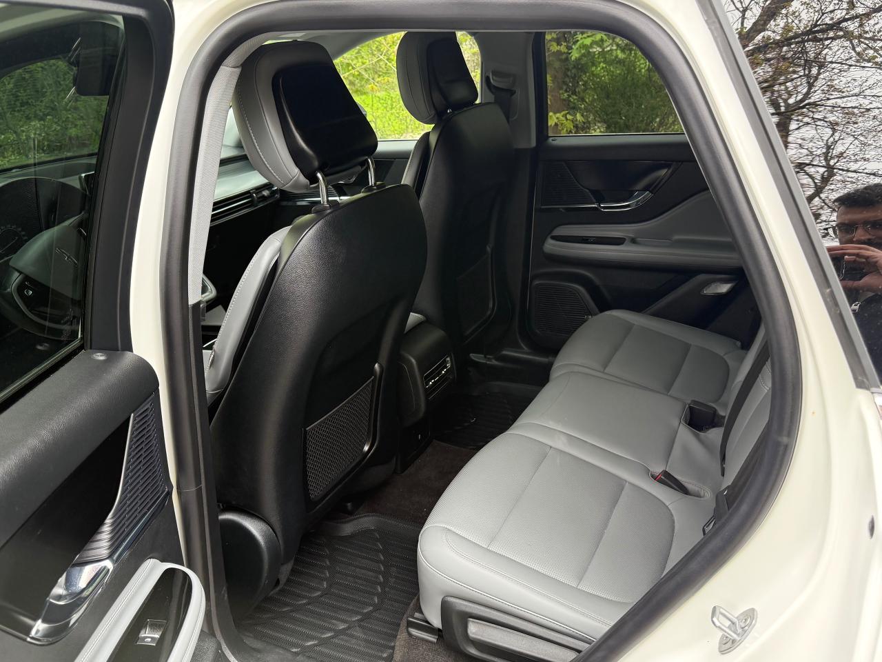 2020 Lincoln Corsair Standard - Photo #8