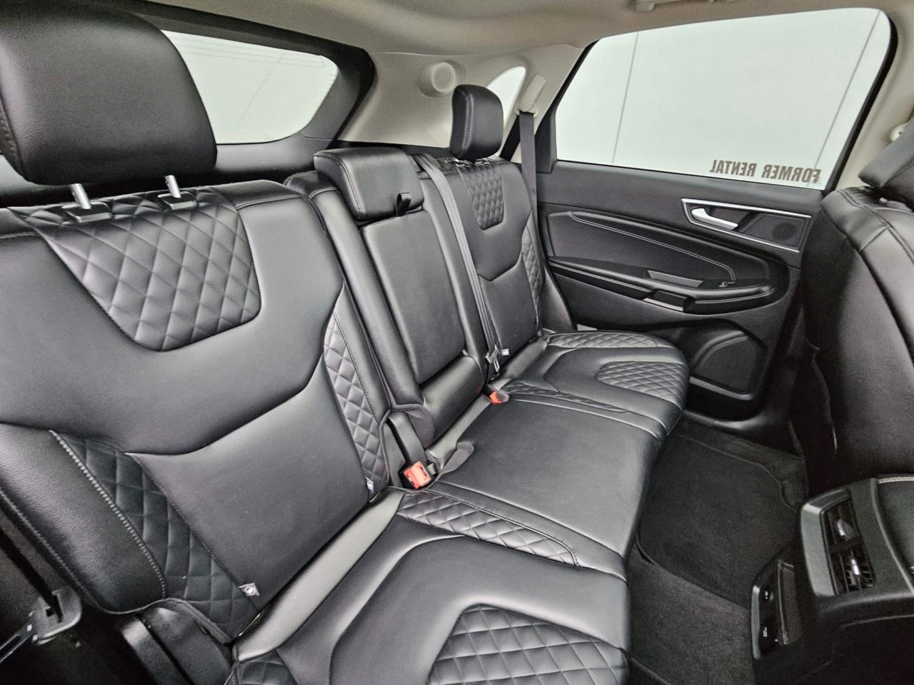 2024 Ford Edge Titanium Leather | Panoramic Roof | 19" Wheels Photo