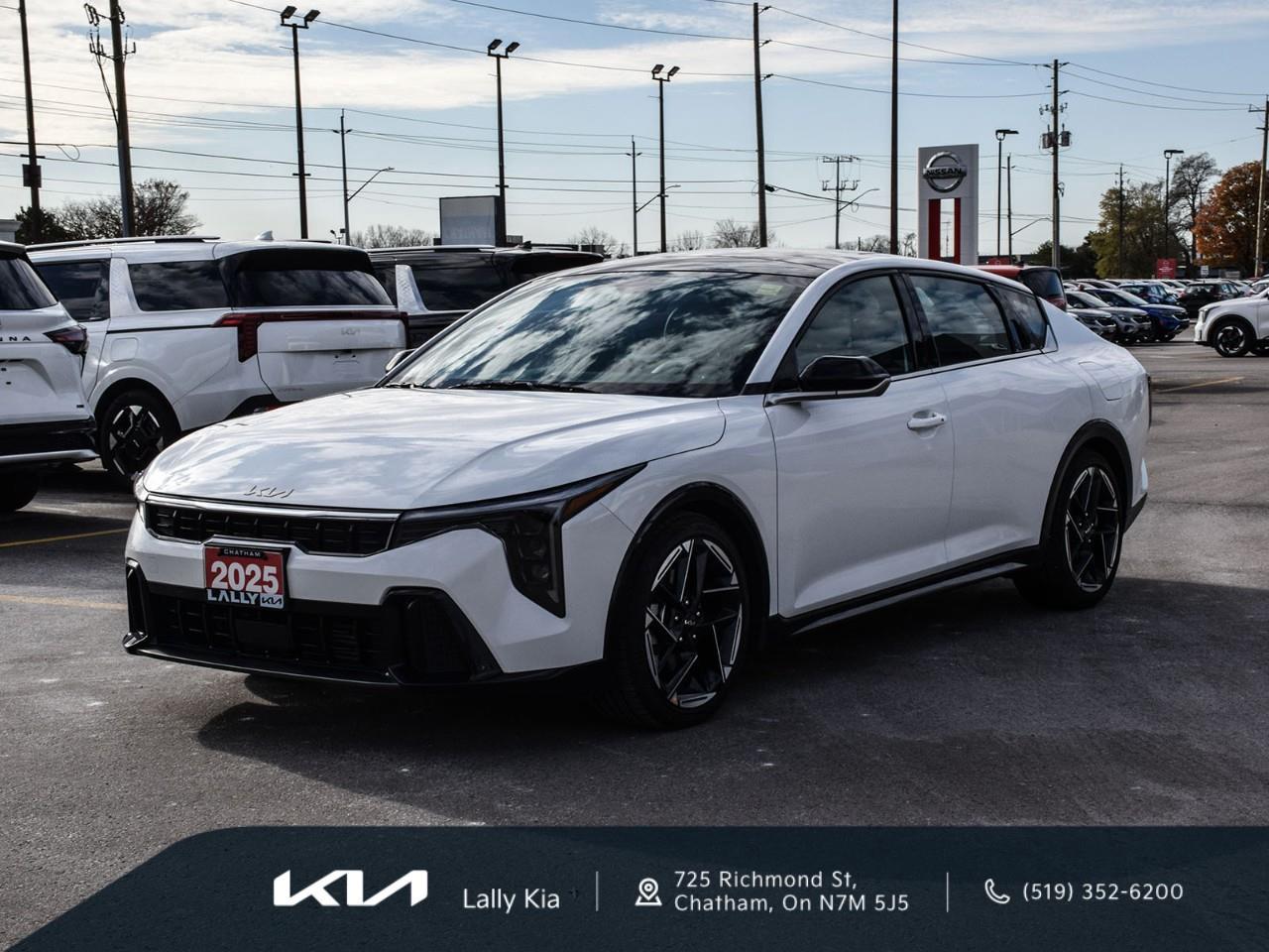 2025 Kia K4 GT-Line Turbo New Arrival | Low KMs | Clean CarFax | Leather | Photo2