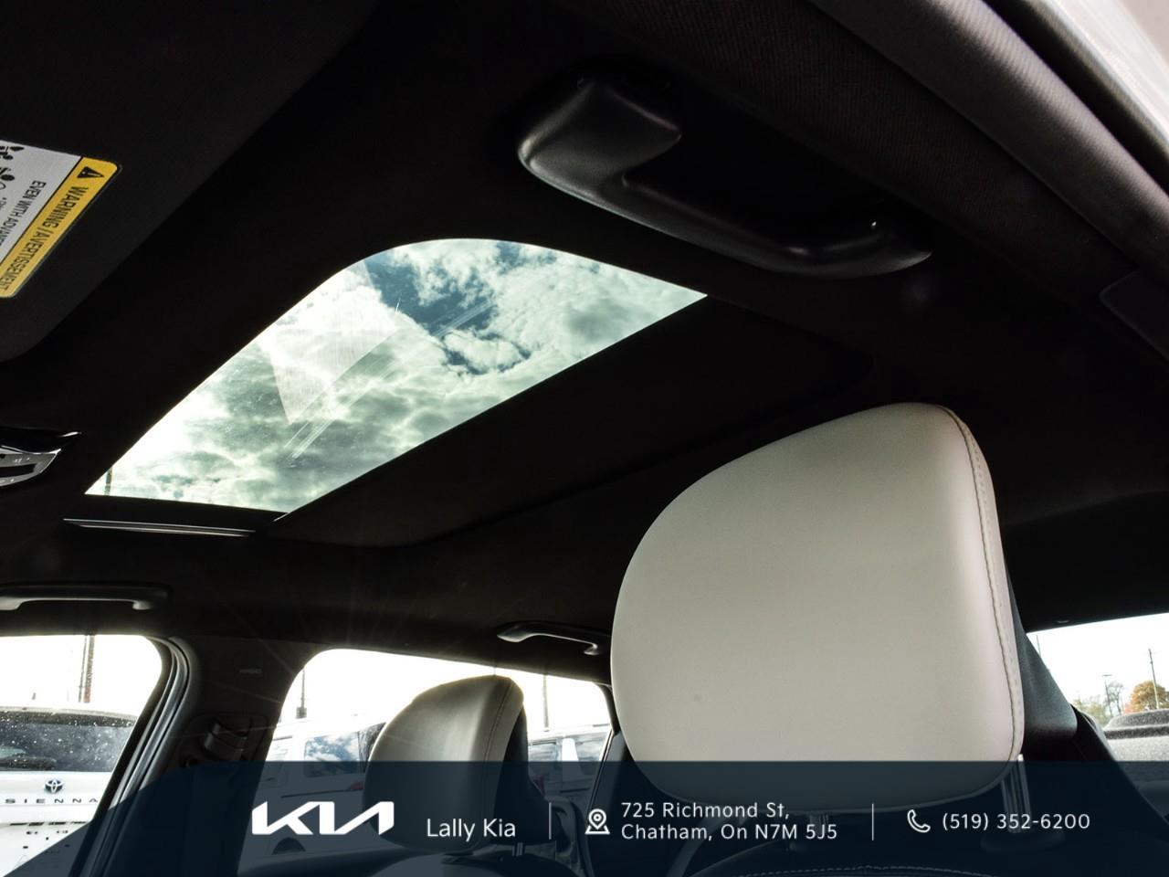 2025 Kia K4 GT-Line Turbo New Arrival | Low KMs | Clean CarFax | Leather | Photo